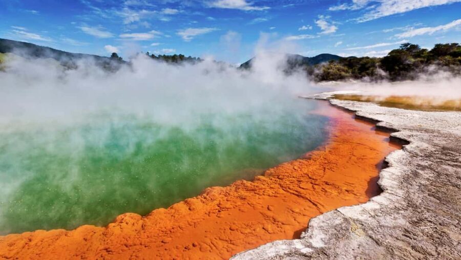 WAI-O-TAPU Geothermal, Rotorua - Group Day Tour Ex Auckland - The Value of This Tour