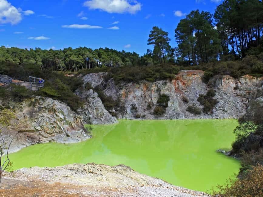 WAI-O-TAPU & HUKA FALLS RC - PRIVATE DAY TOUR FROM AUCKLAND - Transportation & Logistics