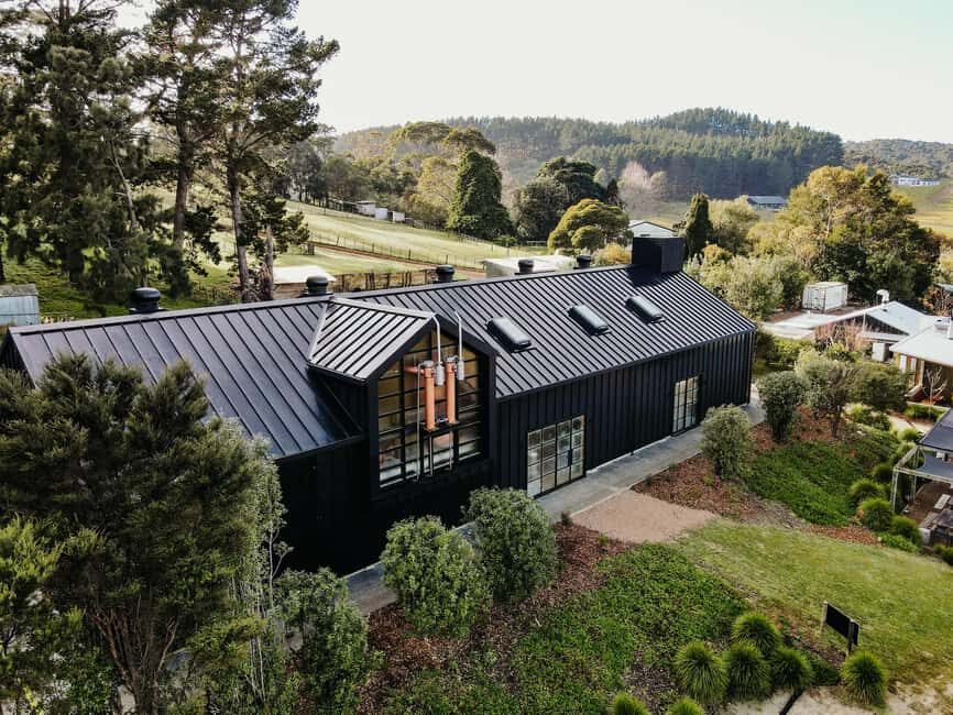 Waiheke Island: HEKE Distillery & Brewery Tour with Tastings - Who Is This Tour Best For?