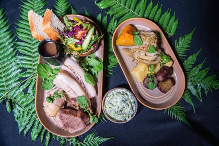 Waitangi: Treaty Grounds Hng and Concert Combo Pass - The Experience: What to Expect at Waitangi