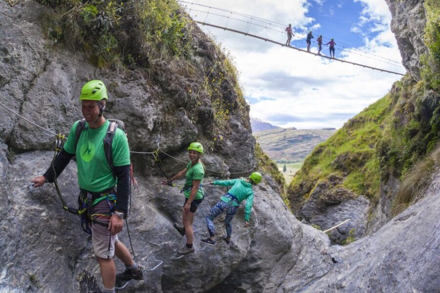 Wanaka: 2-Hour Beginner Waterfall Cable Climb - What’s included and what to bring?