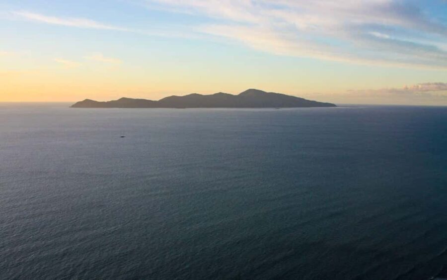 Wellington: 7-Day Lower North Island Golf Tour - Transportation, Accommodation, and Practicalities