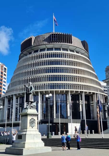 Wellington's Historical Walking Odyssey - Key Points