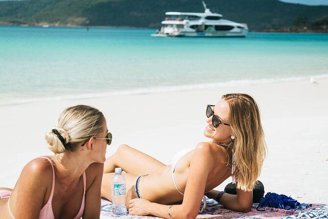 Whitehaven Beach and Hill Inlet Day Trip: Chill and Grill - An Introduction to the Whitehaven Beach and Hill Inlet Experience