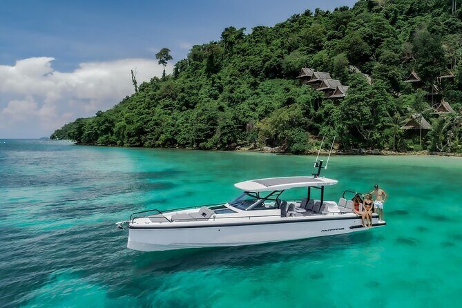 Whitsundays Premium Private Charter - Axopar 37 'Cheeky' - Who Will Love This Tour?