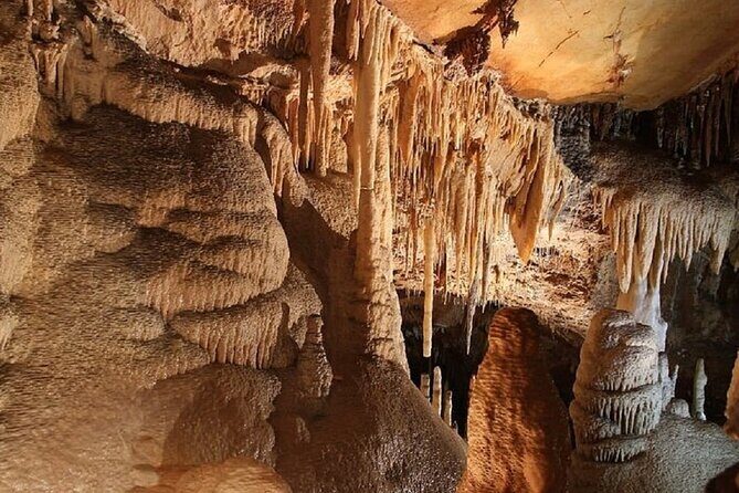 Wombeyan Caves: Kooringa Cave Guided Tour - An In-Depth Look at the Kooringa Cave Guided Tour