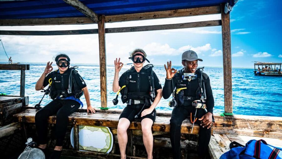 Zanzibar : 3-Day PADI Open Water Scuba Diving Adventure - The Dive Locations and Marine Environment