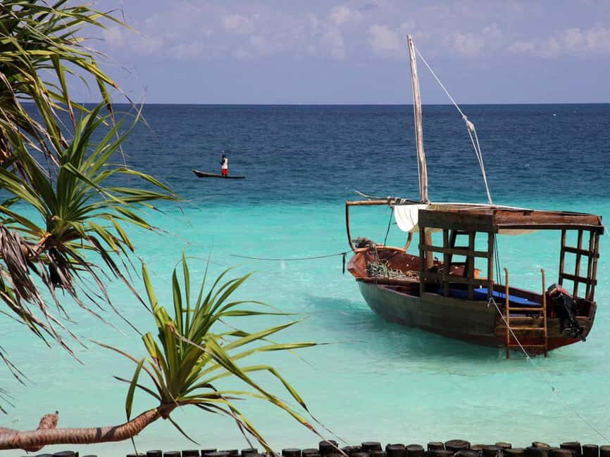 Zanzibar: Maruhubi Palace & Nyemembe Island Day Tour - Transition to the Sea – Dhow Cruise in Menai Bay