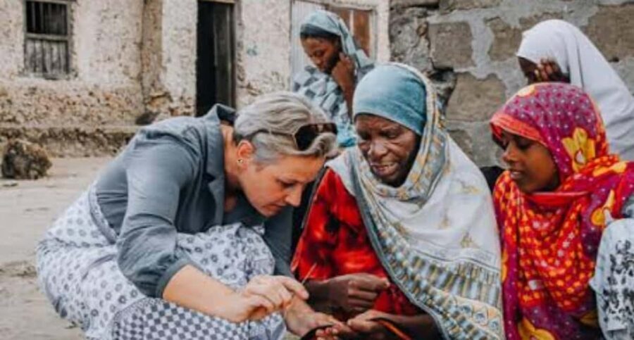 Zanzibar: Nungwi Village Tour and Swimming with Turtles - Vibrant Fish Market and Local Culture