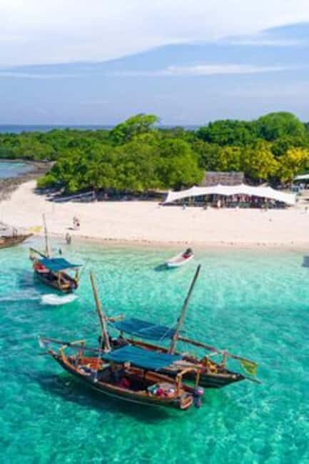 Zanzibar: Private Tour with Prison Island and Spice Farm - Prison Island: Giant Tortoises and Snorkeling