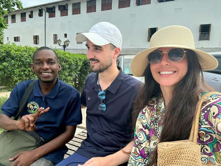 Zanzibar: Stone Town and Spice Farm Guided Tour - The Spice Farm Experience: A Fragrant Wonderland
