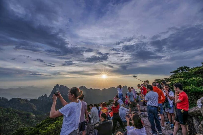2-Day Tour of Mt. Huangshan and Hongcun - What Makes This Tour Stand Out?