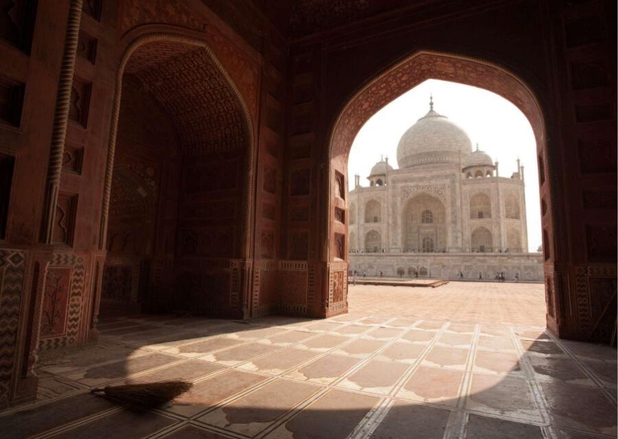 Agra: Complete Taj Mahal Skip-the-line ticket & Guided Tour - Why This Tour Offers Great Value