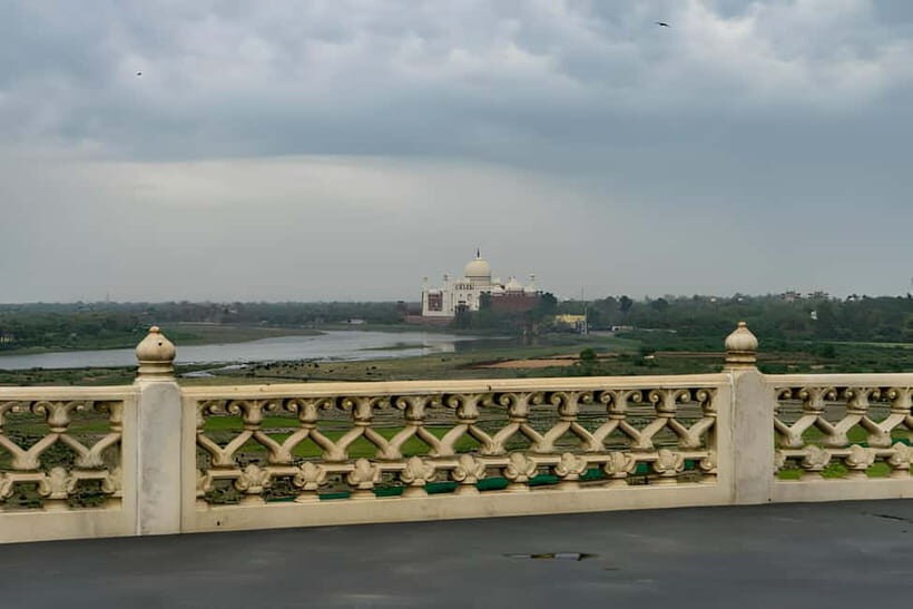 Agra: Skip The Line Taj Mahal & Agra Fort Tour with Transfer - Seamless Drop-Off and Flexibility
