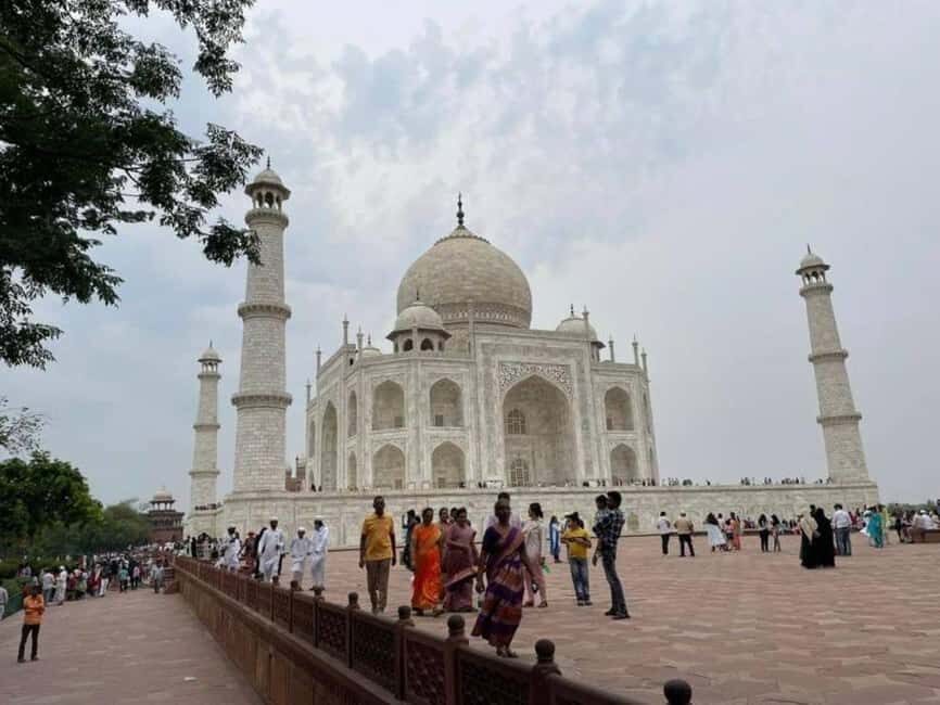 Agra: Skip-the-Line Taj Mahal Fast Entry Ticket with Guide - Practicalities and Traveler Tips