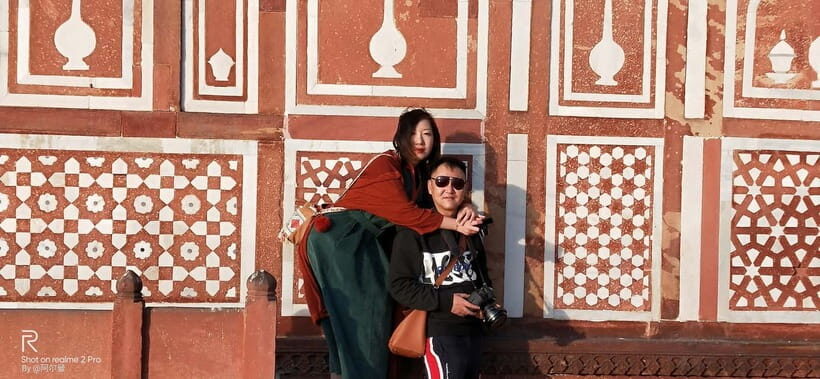 Agra: Taj Mahal & Mausoleum with Skip-the-Line Entry & Guide - Why This Tour Offers Great Value