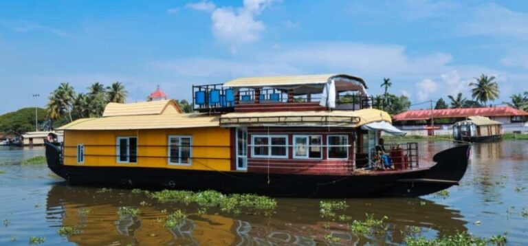 Alleppey: Sunset Houseboat Cruise with Tea and Snacks - Starting with Warm Hospitality and Refreshments