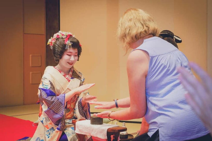 Asakusa: Geisha Performance and Tea House Experience - Authenticity and Cultural Significance