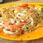 Authentic Singapore Street Food Tour - Who Is This Tour Best Suited For?