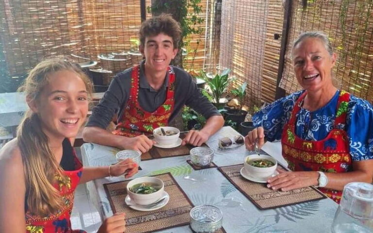 Bangkok: Favourite Thai Flavors Cooking Class by Smart Cook - The Itinerary in Detail