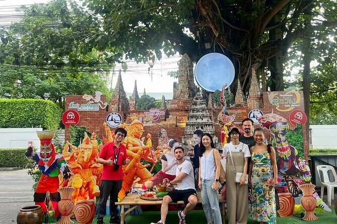 Bangkok Night Market Tour Dinner and Vintage Find - The Itinerary in Detail