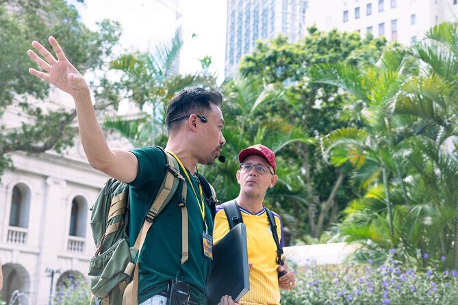Between Capitalism & Communism: Hong Kong History Tip Based Tour - The Tour in Detail: What to Expect at Each Stop