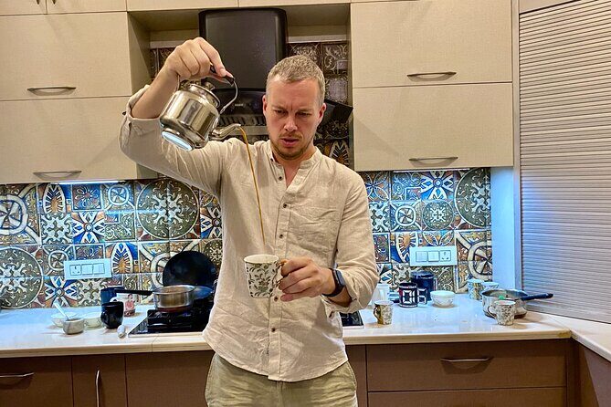 Chai Master Class in an Authentic Indian Home with Food - Who Is This Tour Best For?