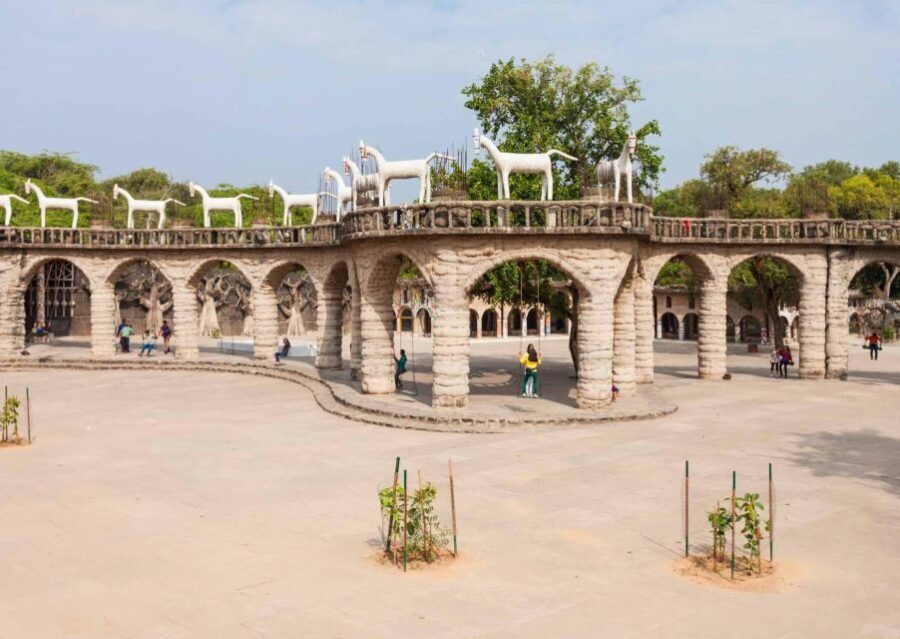 Chandigarh Walking Tour (2 Hours Guided Walking Tour) - The Guide: Knowledge, Friendliness, and Flexibility