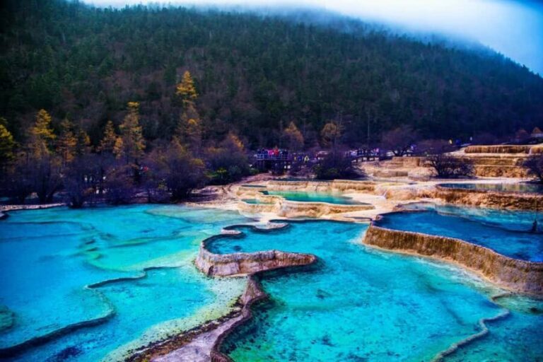 Chengdu: Jiuzhaigou+Huanglong 2-Day private Tour - Exploring the Itinerary: From Chengdu to Jiuzhaigou and Huanglong