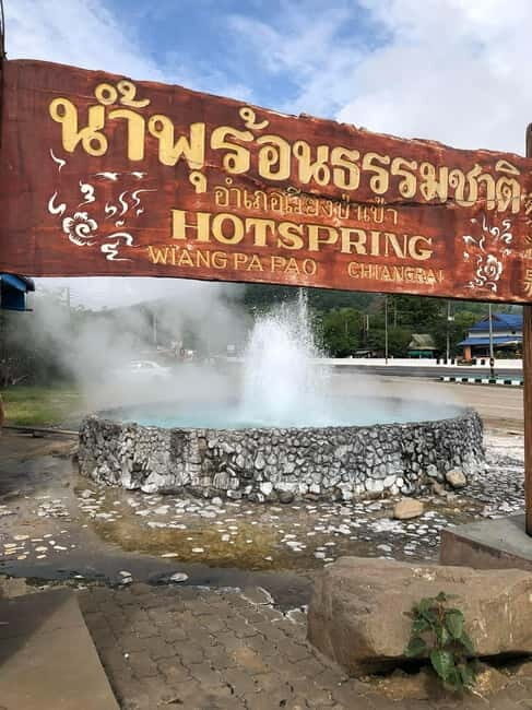 Chiang Mai: Chiang Rai White, Blue & Black Temples Day Tour - The Journey Begins: Pickup and Transfer