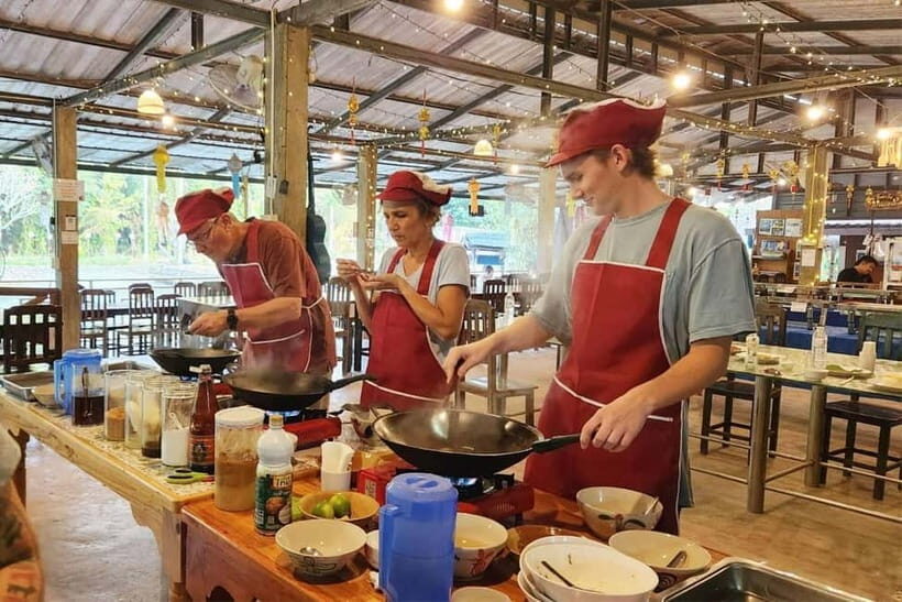 Chiang Rai:Lanna Home Cooking Class at Give Green Farm House - Authentic Flavors and Top-Quality Ingredients