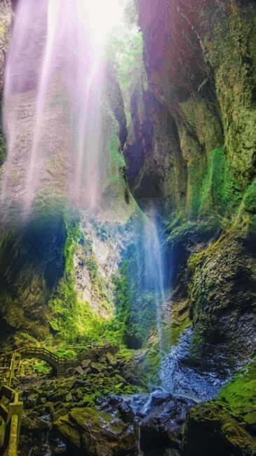 Chongqing: Wulong Karst 3 Wonders Premium Small Group Tour - Thorough Breakdown of the Itinerary