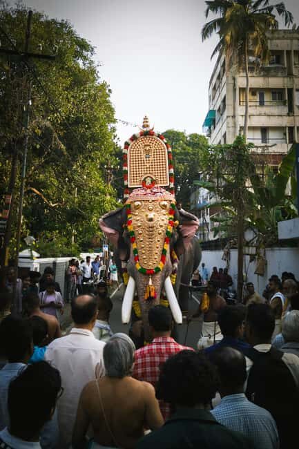 Coimbatore: Thrissur and Guruvayur Tour with Transfers - The Journey: What to Expect