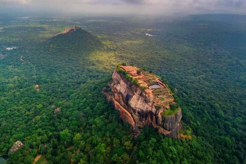 Colombo: Sigiriya Rock and Dambulla Cave Temple Day Trip - The Itinerary in Detail