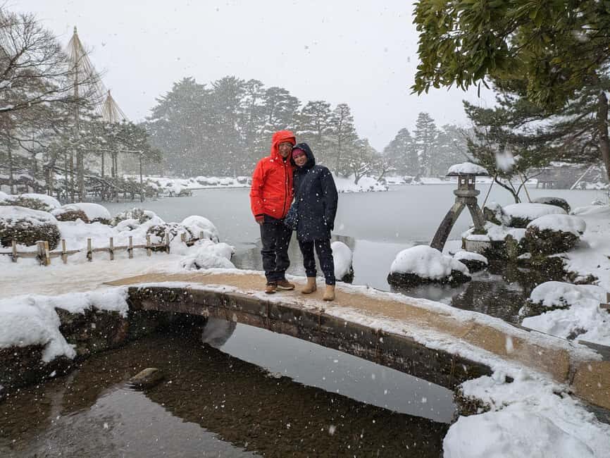 Colors of Kanazawa: City Tour with Kenrokuen and Kaga Yuzen - The Creative Kaga Yuzen Experience