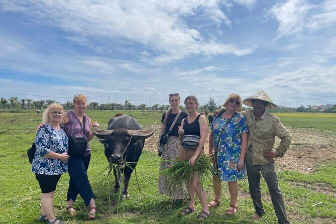 Cycling vegetable village, buffallo, Basket Boat and local lunch - The Practical Details