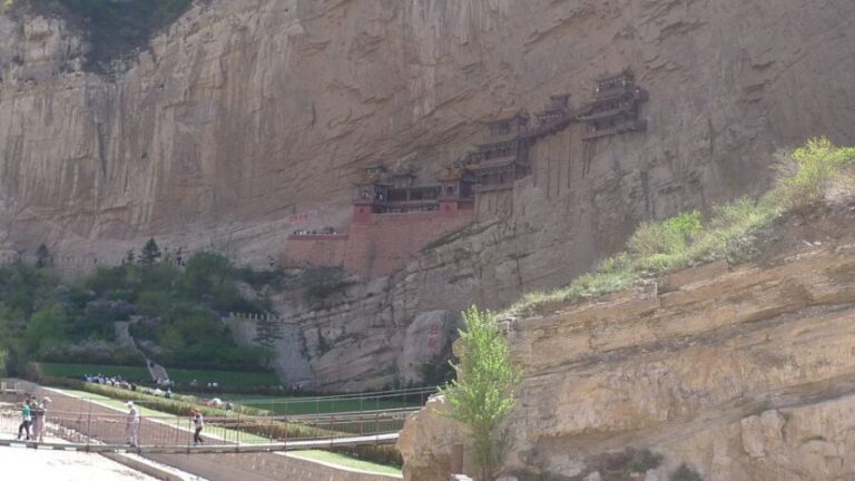 Datong: Temples and Grottoes Day Tour - What’s Included and What to Consider