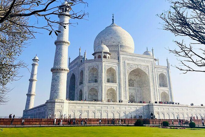 Day Trip to Taj Mahal and Agra from Chennai with Both Side Commercial Flights - What Sets This Tour Apart