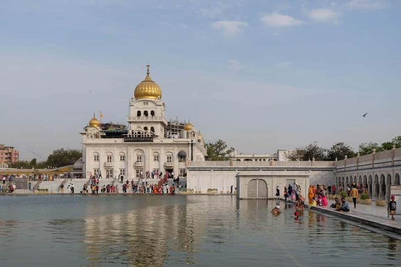 Delhi: Gurudwara Bangla Sahib Tour with Langar Meal - Additional Insights from Reviews