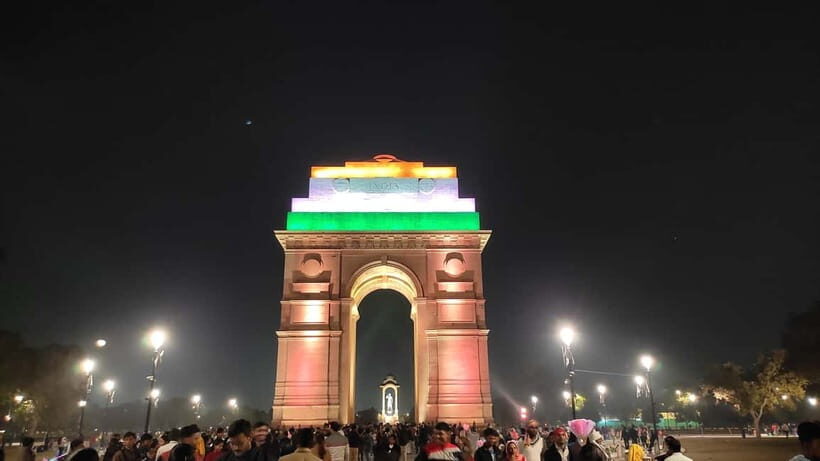 Delhi: Night View Tour with India Gate, Rashtrapati Bhavan - What to Expect and Practical Tips