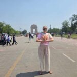 Delhi: Old & New Delhi Guided Tour with Street Food & Spices - Detailed Breakdown of the Itinerary