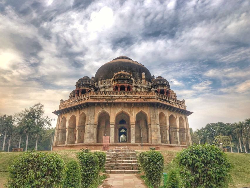 Delhi: Private Half-Day Delhi Tour with Guide and AC car - Who Is This Tour Perfect For?