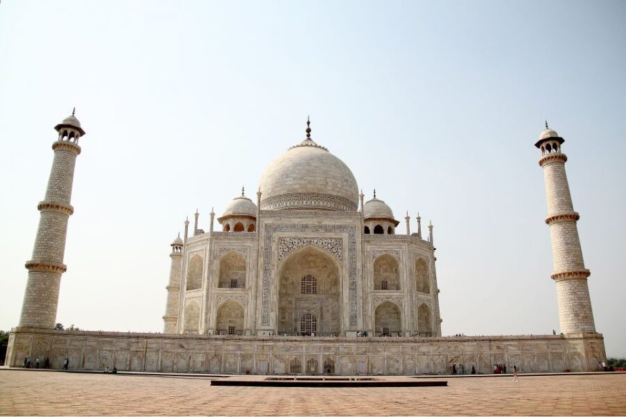 Delhi: Taj Mahal and Agra Private Day Trip with Hotel Pickup - What Makes This Tour Stand Out?
