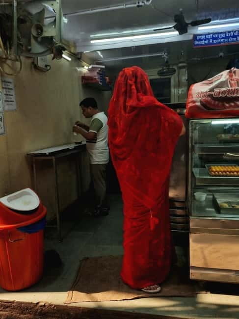 Delhi: Vegetarian Street Food Walking Tour - Who Would Love This Tour?