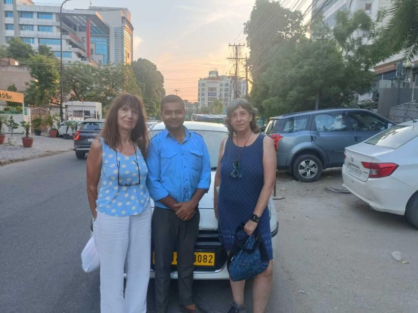 Discover A Day Tour of Jaipur by Car - A Closer Look at the Jaipur Full-Day Tour