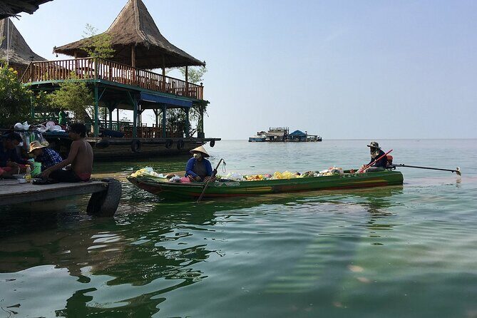 discover floating villages and tonle sap lake by boat - The Experience: Pros and Cons