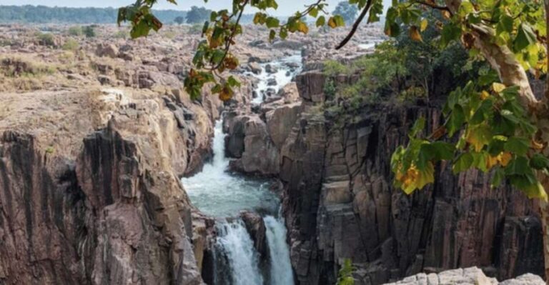 Discover Raneh Fall from Khajuraho Guided Half day Car tour - The Itinerary Breakdown: What’s Included