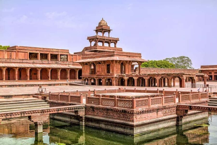 Explore Fatehpur Sikri on a Day Tour from Agra - The Sum Up