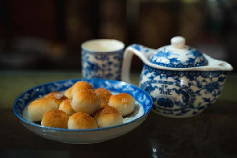 Food And Drink Walking Tour In Panjim - Highlights of Each Stop