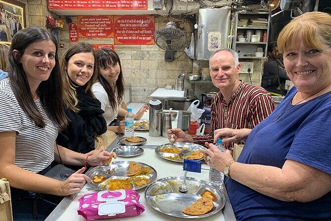 Food Tour of OLD Delhi: Experience Indian Mouth-watering Cuisine - Itinerary Breakdown